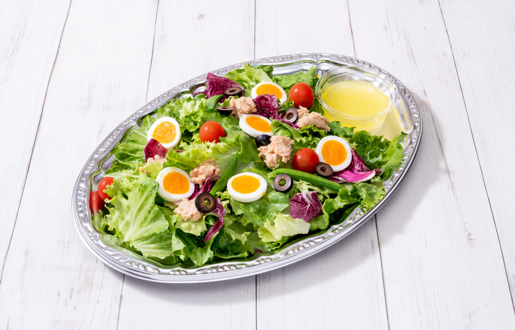 レモン風味でさっぱり！ニース風サラダ