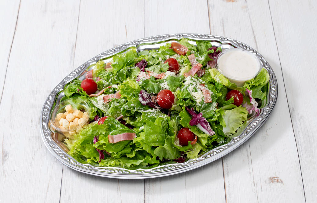 クリーミーで濃厚な味わい！シーザーサラダ